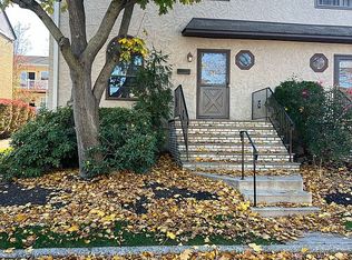 31 Somerset Dr, Suffern, NY 10901