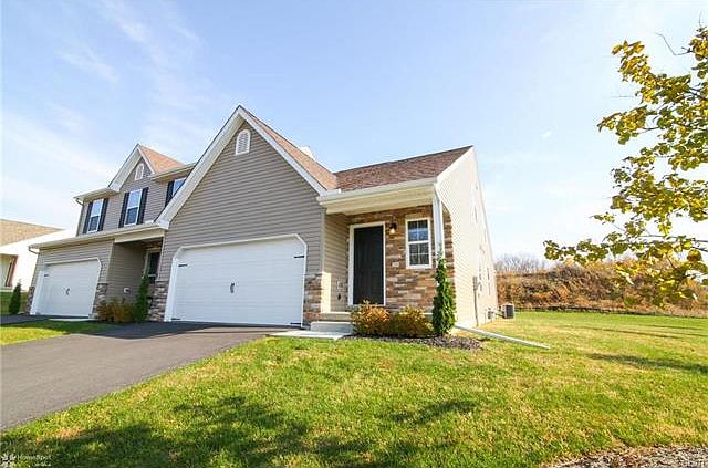 1st image of 140 Walker Dr Lot 18