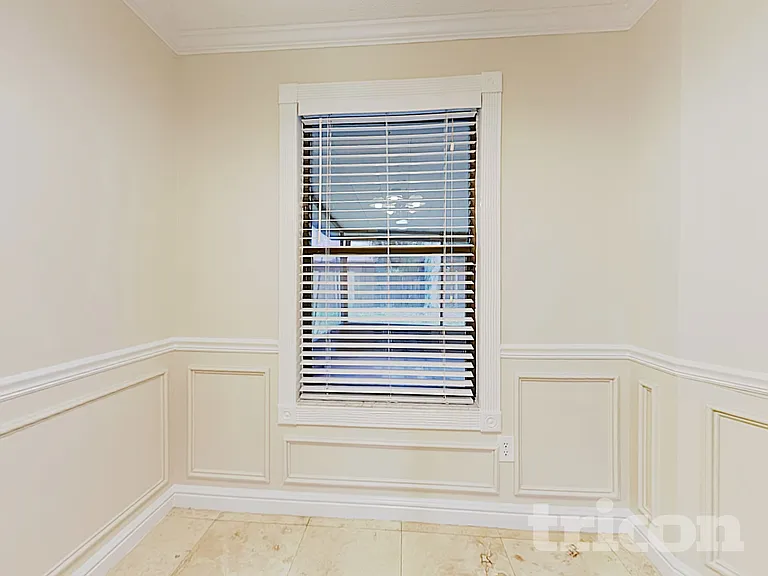 4324 Queensway Dr — Photo 23