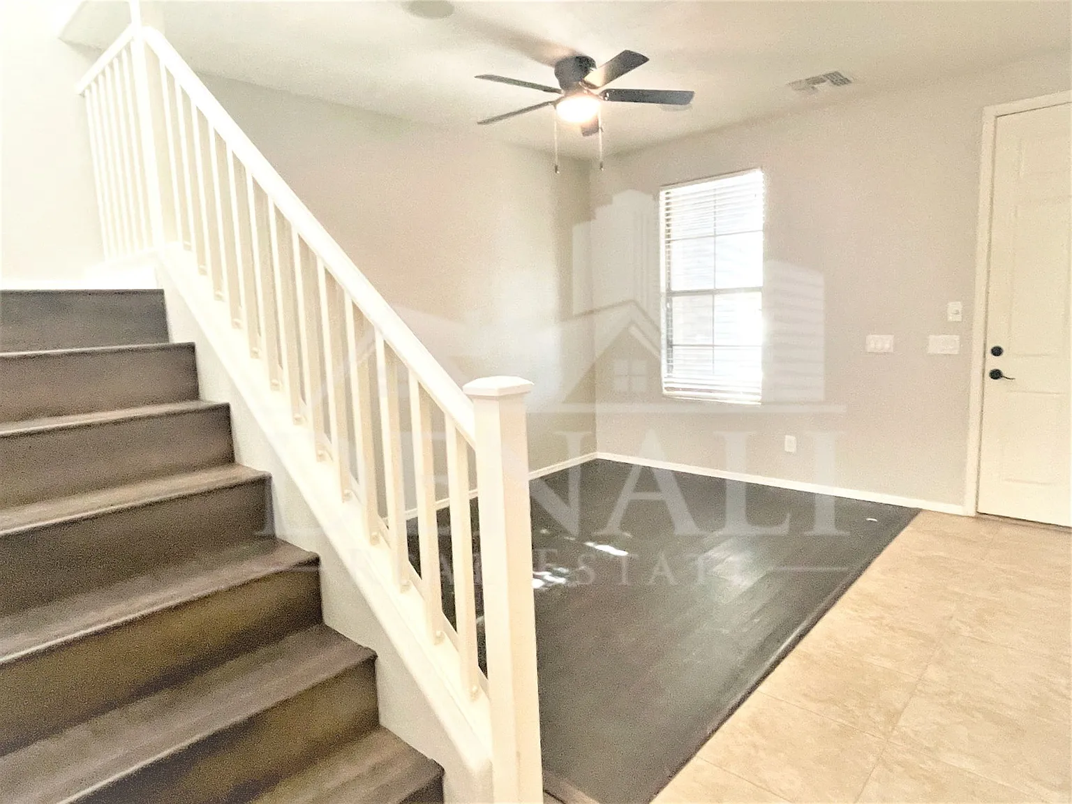 4 bed, 3.0 bath, 2208 sqft, $2,495 — Photo 4