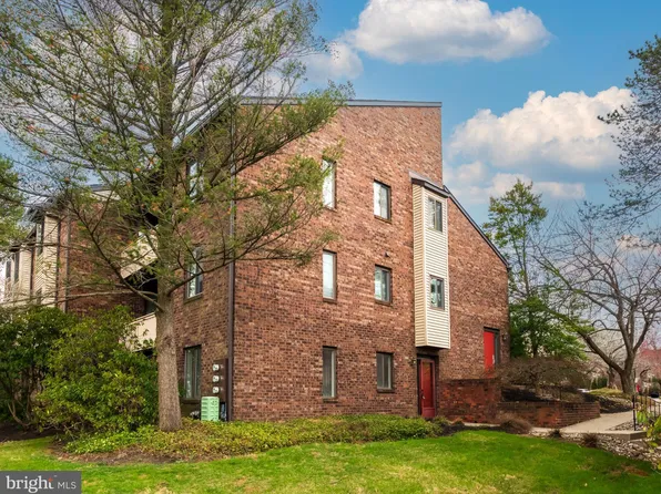 304 Mountainview Dr, Wayne, PA 19087