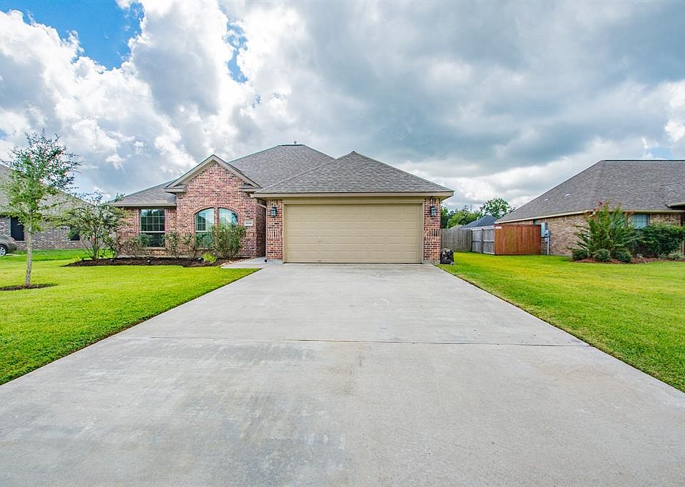 1st image of 1009 Cardinal Ct
