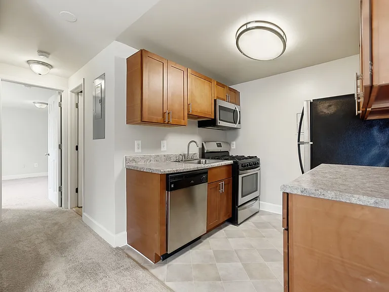 Westgate Apts & Townhouses LP — Photo 16