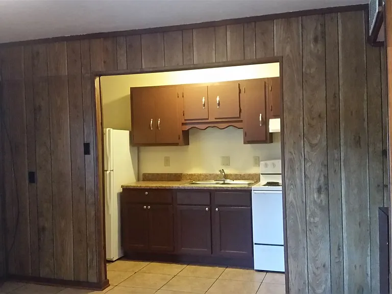 1002 N Hemlock St — Photo 67