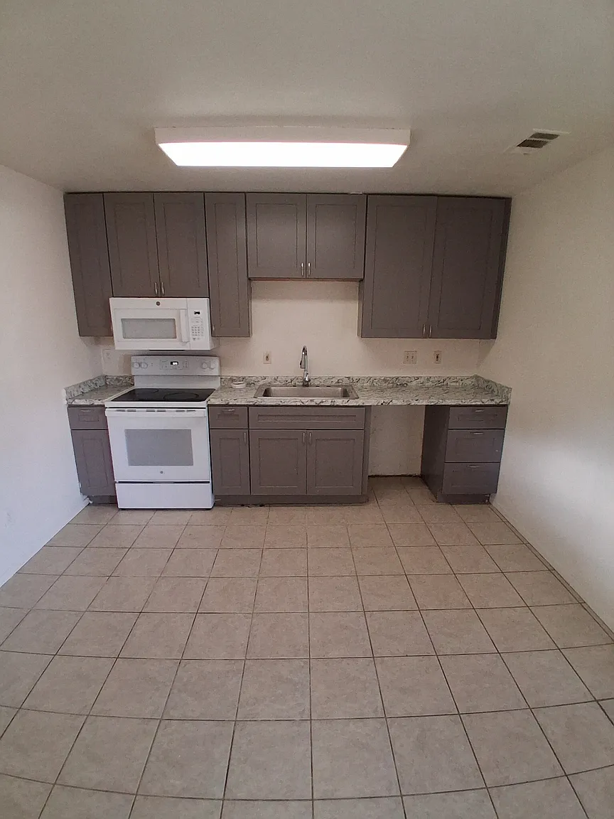 1956 Darrah St #11512689 photo 1