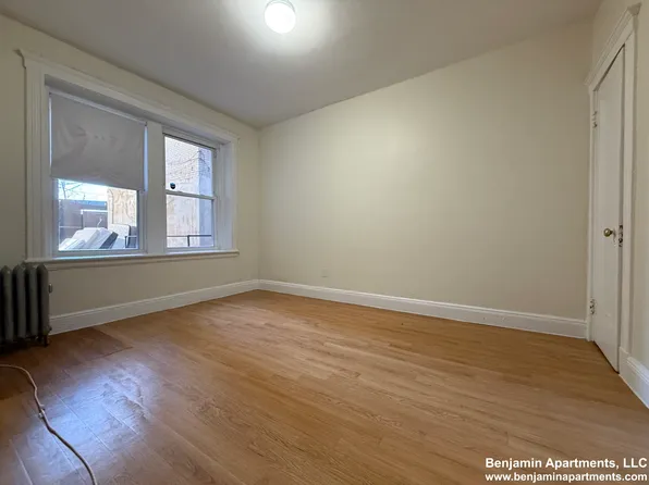 1810 Commonwealth Ave, Boston, MA