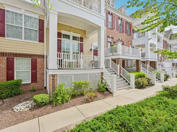 10321 Sablewood Dr Unit 113, Raleigh, NC 27617