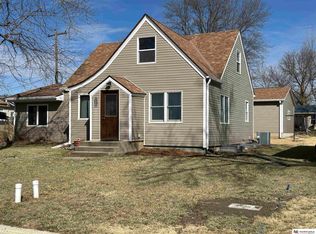 300 Adams St, Clatonia, NE 68328