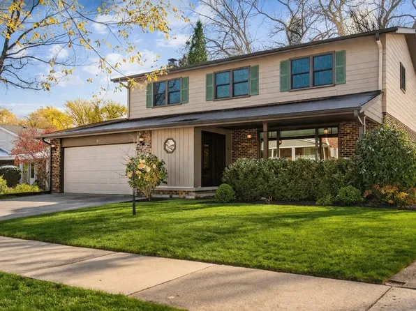 9 E Lillian Ave, Arlington Heights, IL 60004