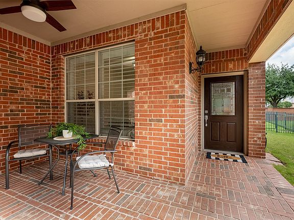 3rd image of 478 Cascata Dr