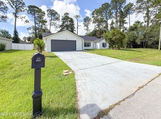32 Barrister Ln, Palm Coast, FL 32137