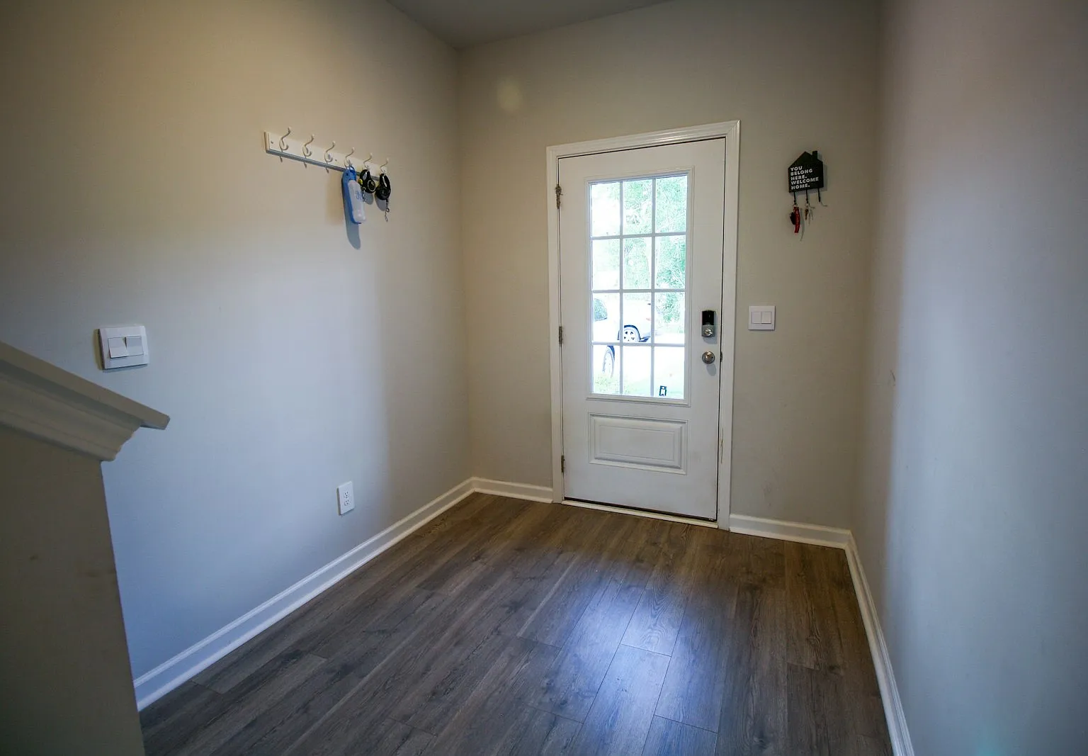 220 Dale Mires Lane — Photo 2