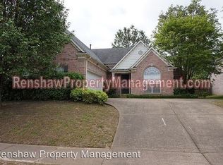 8369 Shady Elm Dr, Cordova, TN 38018