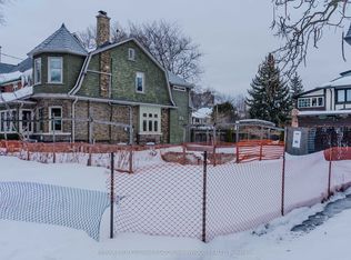 291 Indian Rd, Toronto, ON M6R 2X5