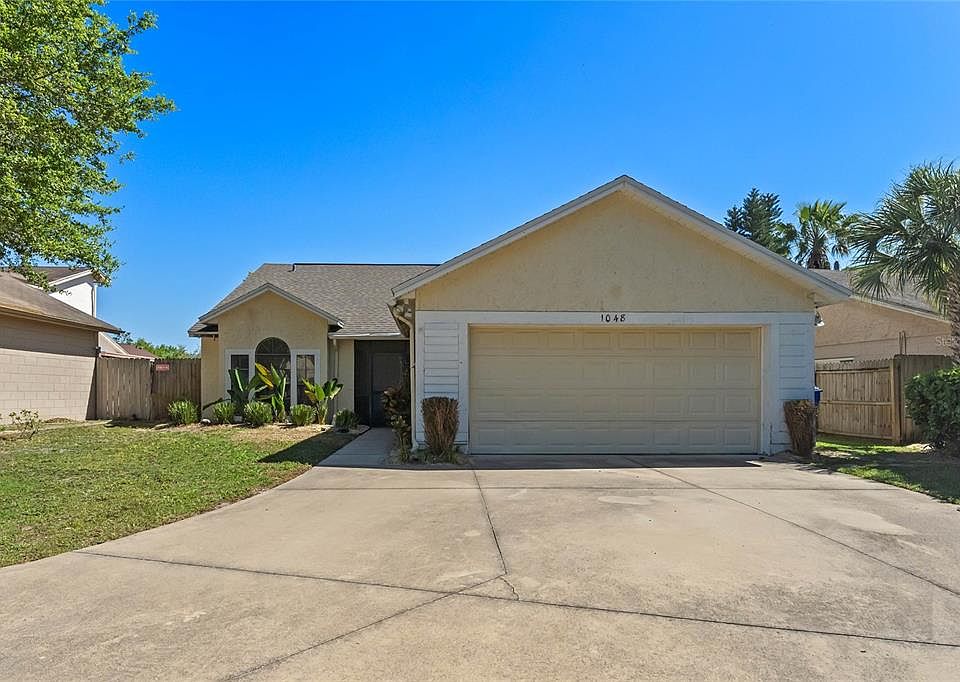 1st image of 1048 Gwyn Cir