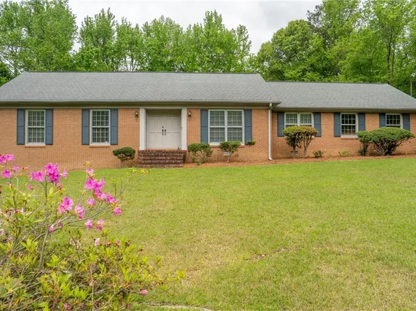 2189 Eastwood Dr, Snellville, GA 30078