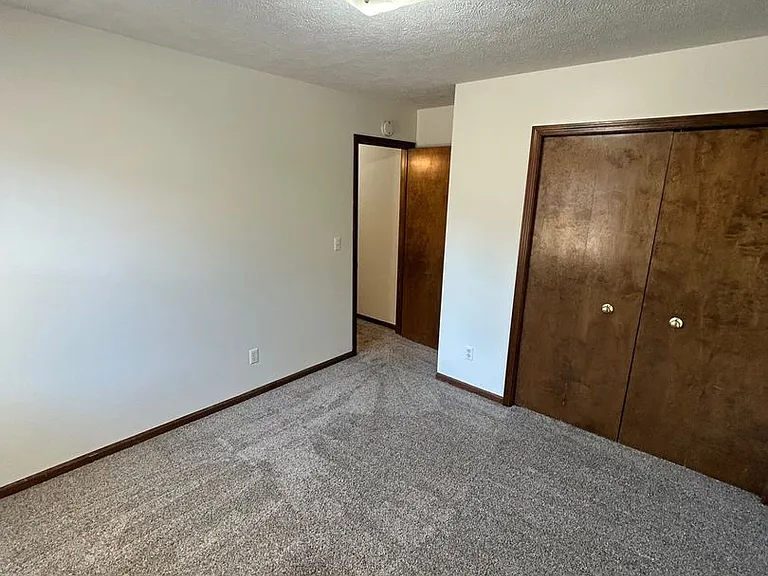 254 & 256 Church Street Ct — Photo 7