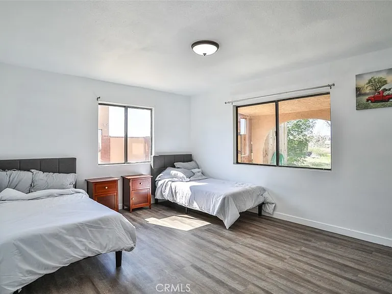 7033 W Avenue A2 — Photo 28