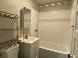 46-48 Mooreland St, Springfield, MA 01104