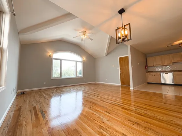 59 Arlington Avenue image 1 of 19
