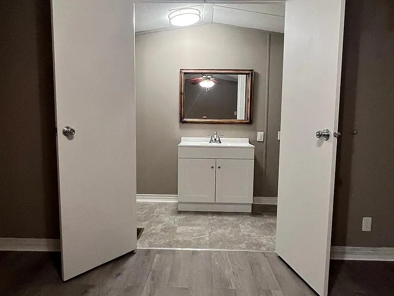 5704 Forest Branch Rd #33 — Photo 17