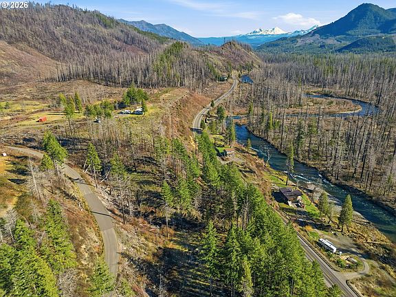 3rd image of 53189 McKenzie Hwy