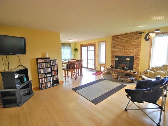 4th image of 618 189th Street Ct E