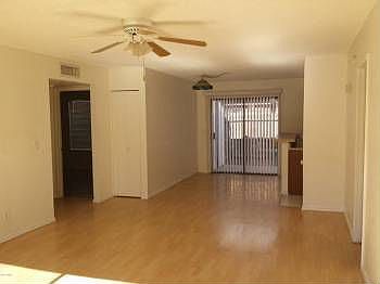 4th image of 2840 E Waltann Ln Unit 4