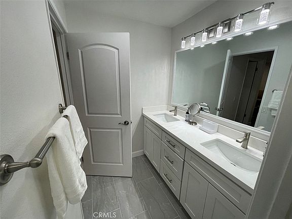 5th image of 23758 N Shore Ln #86