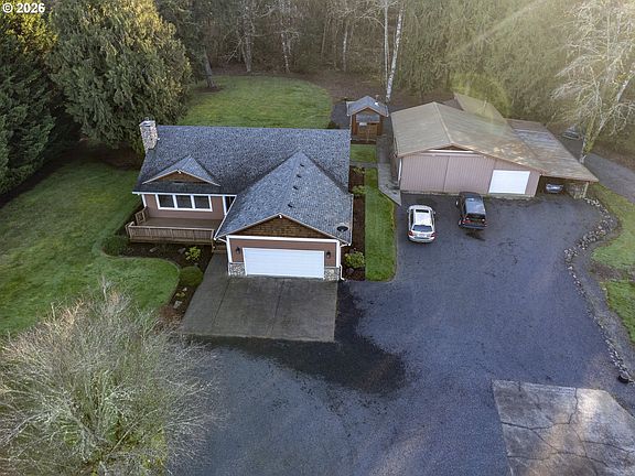 5th image of 246 Walker Rd