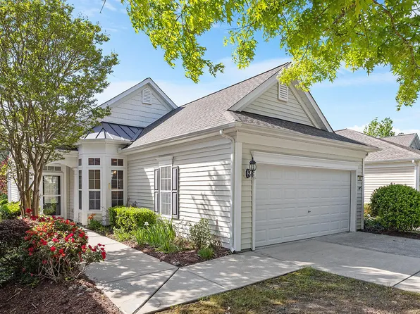 908 Endhaven Pl, Cary, NC 27519