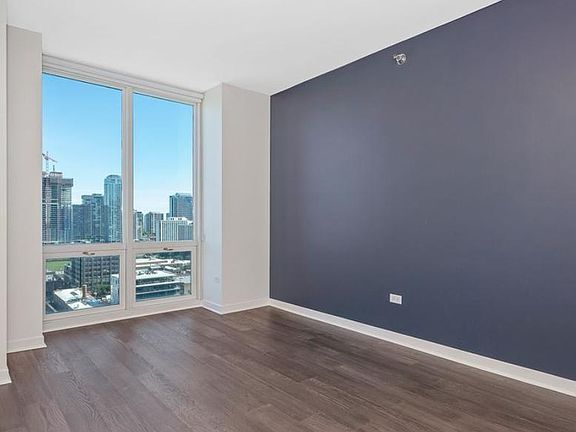 2nd image of 757 N Orleans St #1