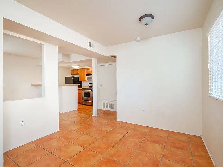 2210 Miguel Chavez Rd #111 — Photo 9