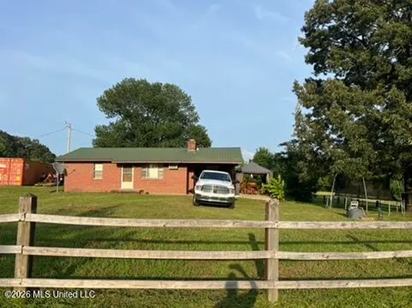 873 Glass Rd, Michigan City, MS 38647