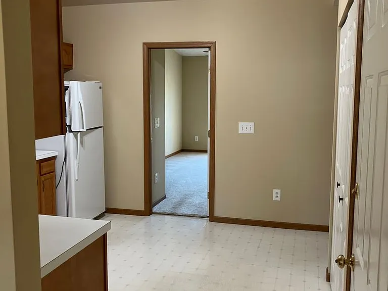 1340 Wayne St #A — Photo 5