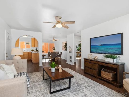 1673 Pentecost Way Unit 4, San Diego, CA 92105