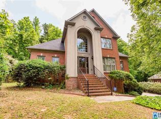 2330 Woodhighlands Dr, Hoover, AL 35244