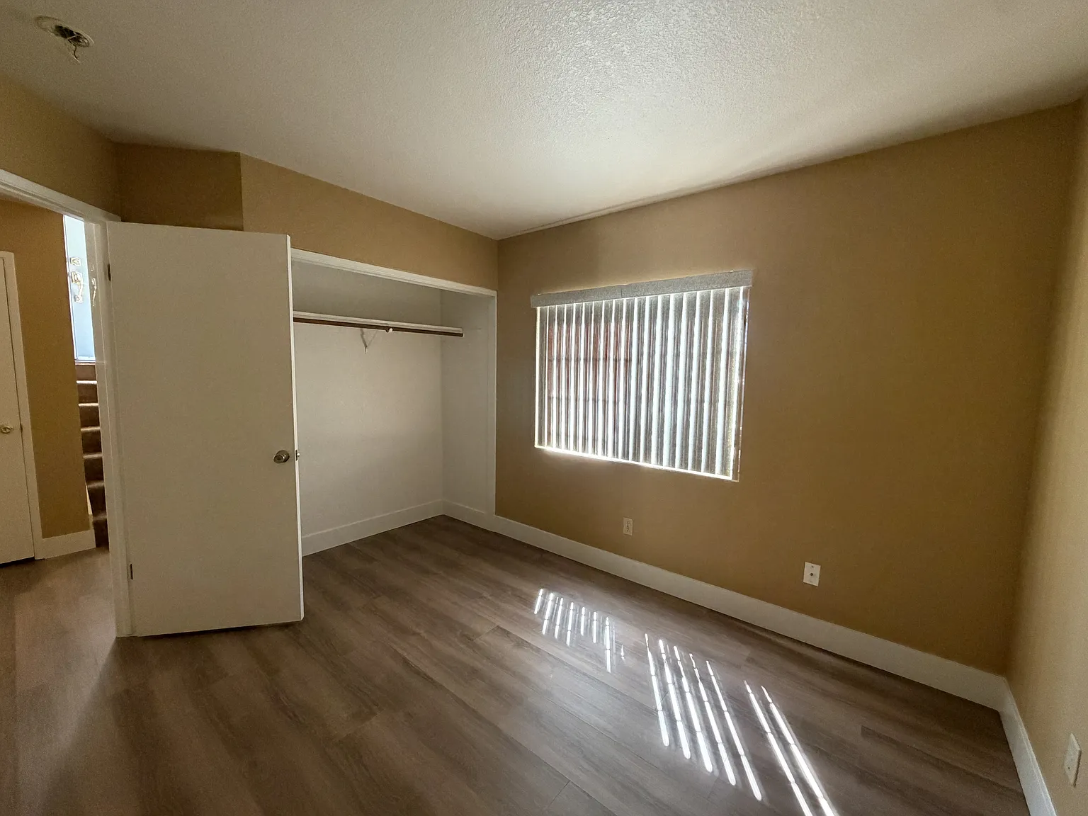 556 Moray Way - 1 — Photo 4