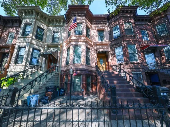 435 55th St, Brooklyn, NY 11220