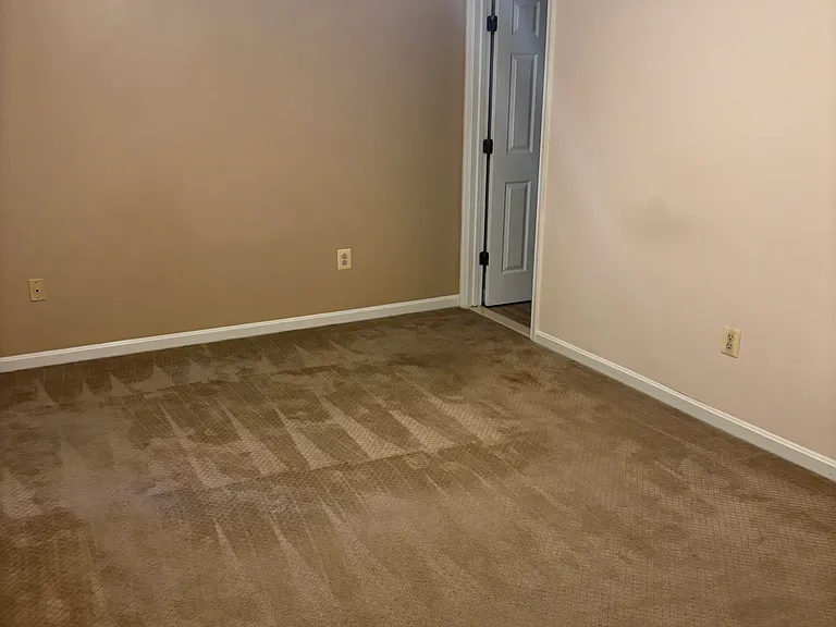 1168 Kelfield Dr — Photo 10