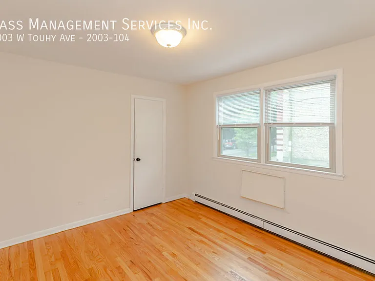 2003 W Touhy Ave #104 — Photo 9