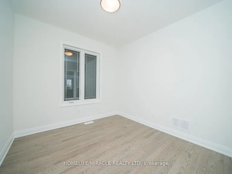 522 Askew Ct — Photo 11