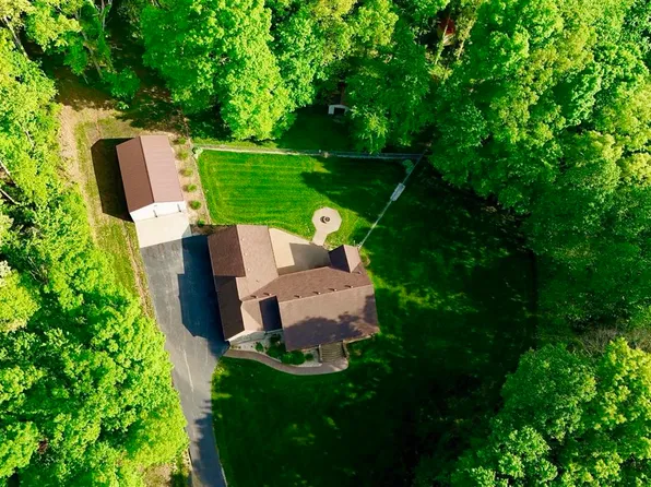 280 Old Buckhorn Ln, Morgantown, KY 42261