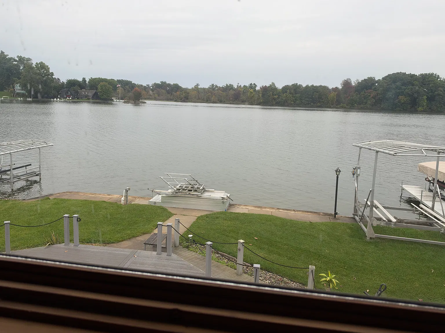 2 bed, 2100 sqft, $1,800 — Photo 2