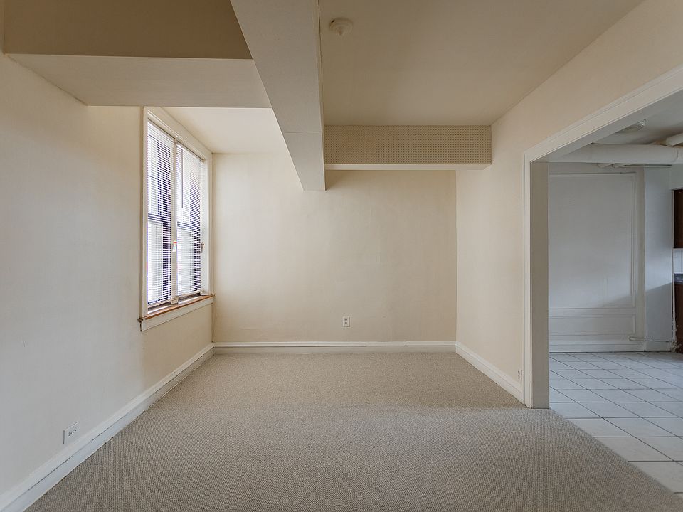 Living Room 1225-G
