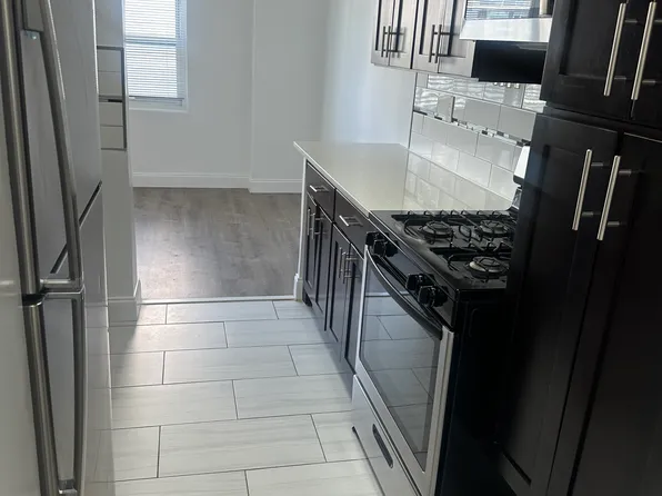 2339 Hudson Ter #6E, Fort Lee, NJ 07024