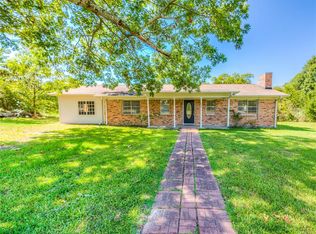 636 S Fm 356, Onalaska, TX 77360