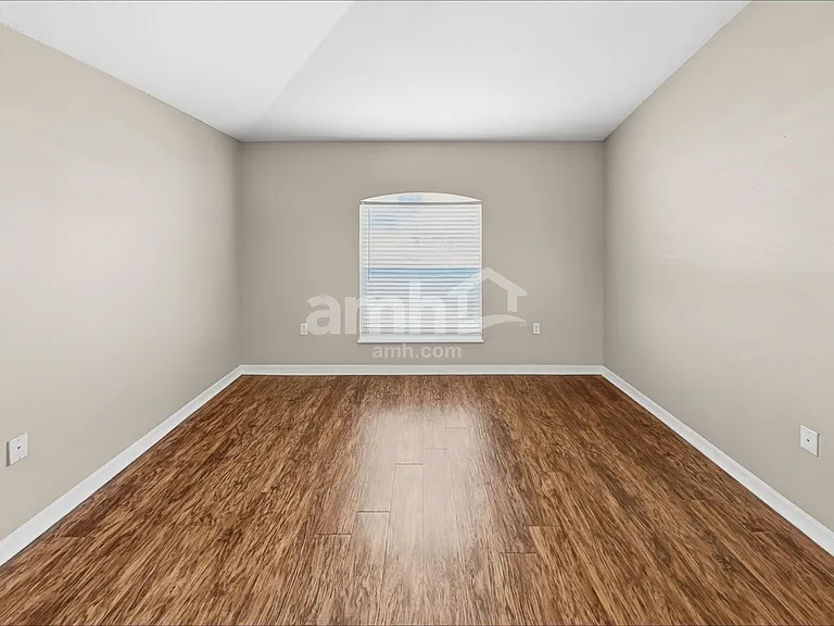 1350 Rolling River Rd — Photo 10