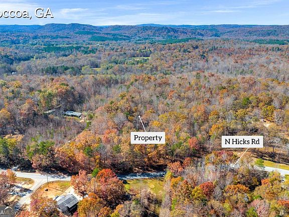 4th image of 12 N Hicks Rd