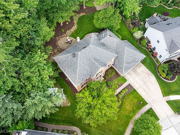 2nd image of 19154 Seven Oaks Dr
